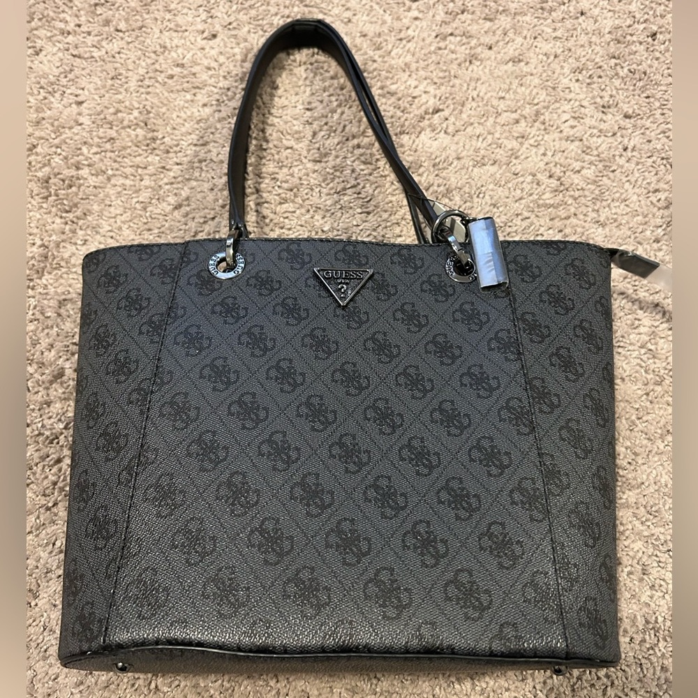 GUESS Noelle Elite Large Tote